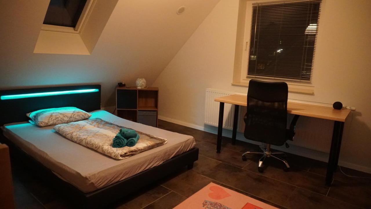 Apartament Neubau, Moderne Haushaelfte In Hamburg Zewnętrze zdjęcie